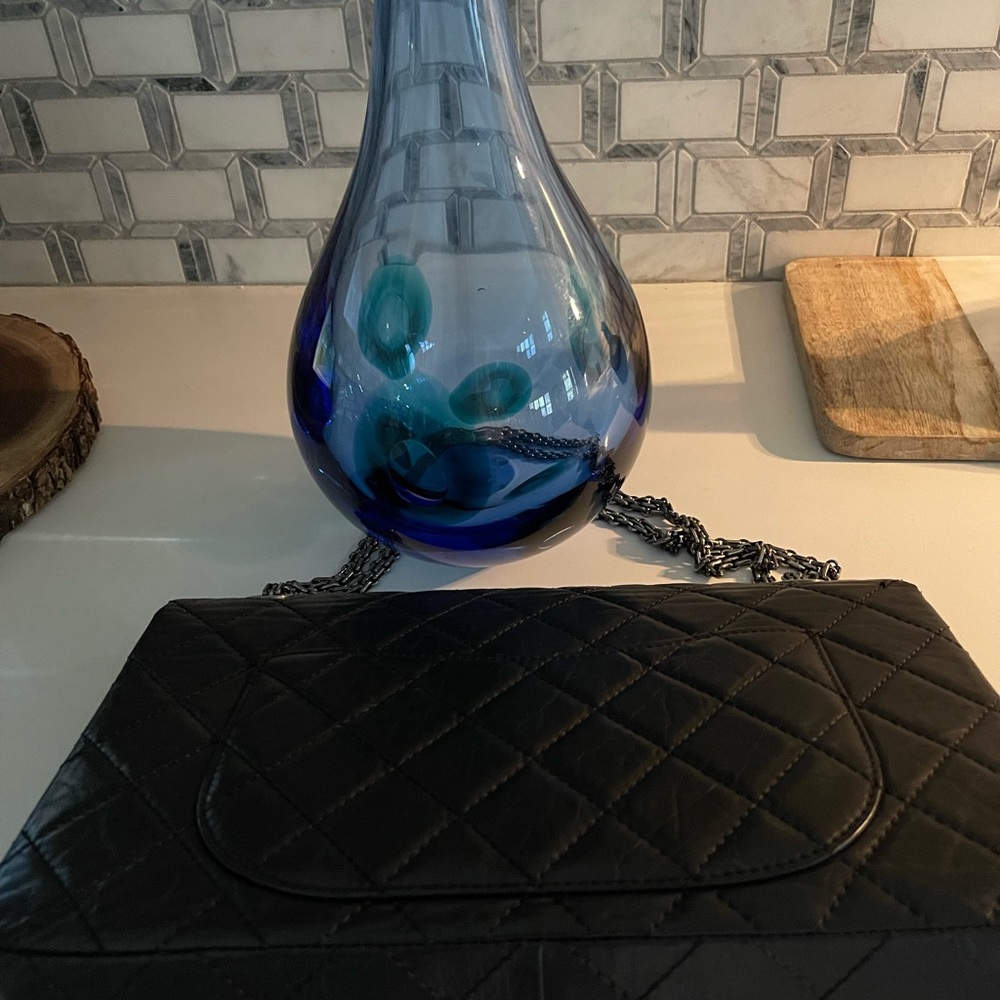 Chanel Black Purse 2.55 lamb skin comes with dust bag and box.. Quilted - Picture 8 of 13